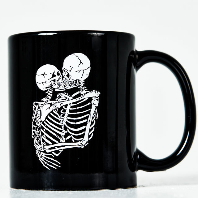 Death & Taxes Kissing Skullies Coffee Mug